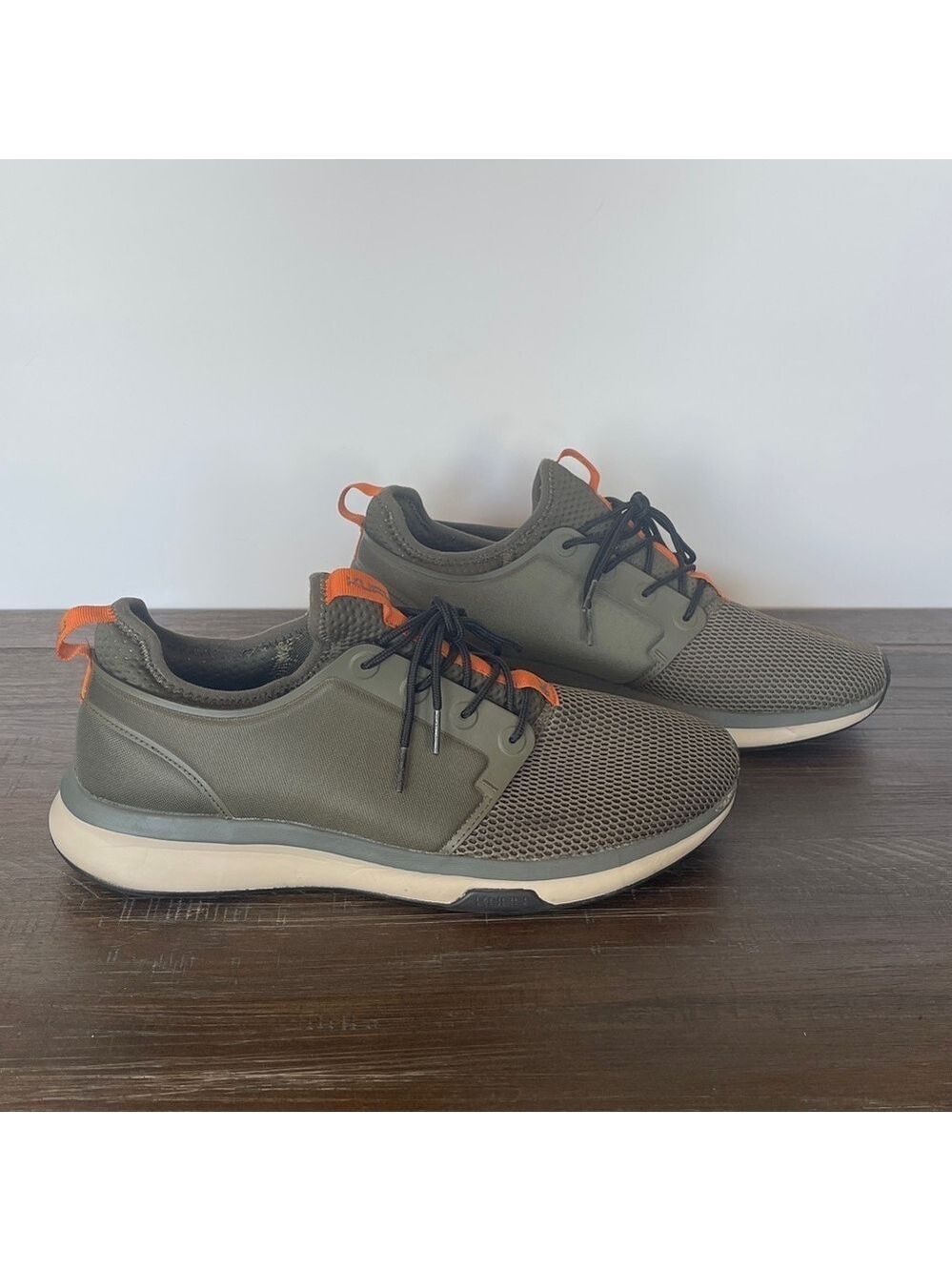 KURU Men's Atom Sneakers Size 12.5 Gray Kurucloud Athletic Comfort Running EUC